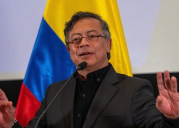 Colombia asesta un golpe en guerra arancelaria con Ecuador