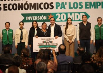 El gobernador Manolo Jiménez Salinas.